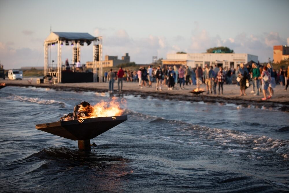 Nacht des Alten Feuers in Riga – Ein magischer Abend an der Ostsee